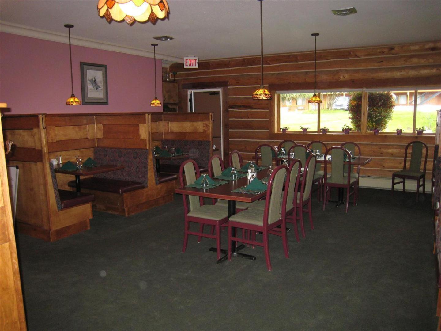 Cariboo Lodge Clinton Ngoại thất bức ảnh