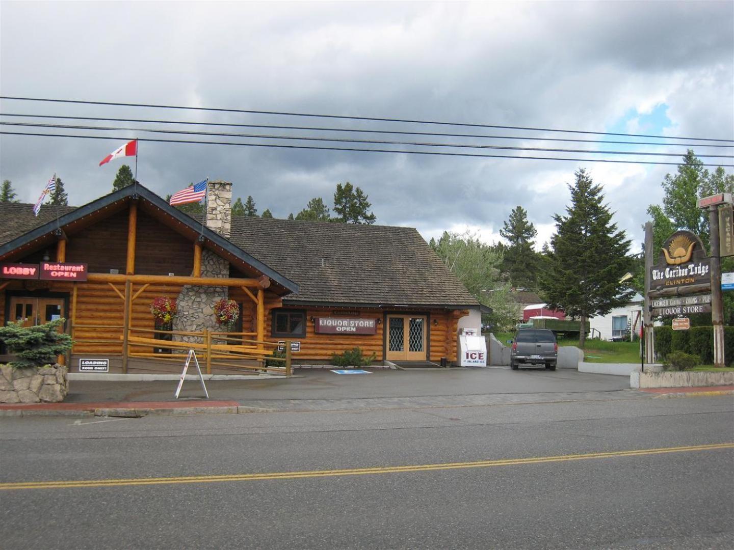 Cariboo Lodge Clinton Ngoại thất bức ảnh