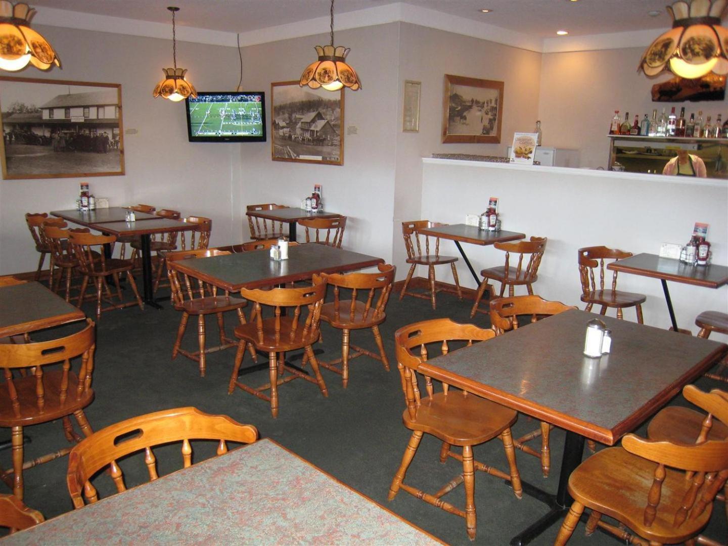 Cariboo Lodge Clinton Ngoại thất bức ảnh