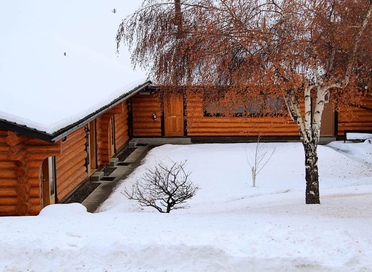 Cariboo Lodge Clinton Ngoại thất bức ảnh