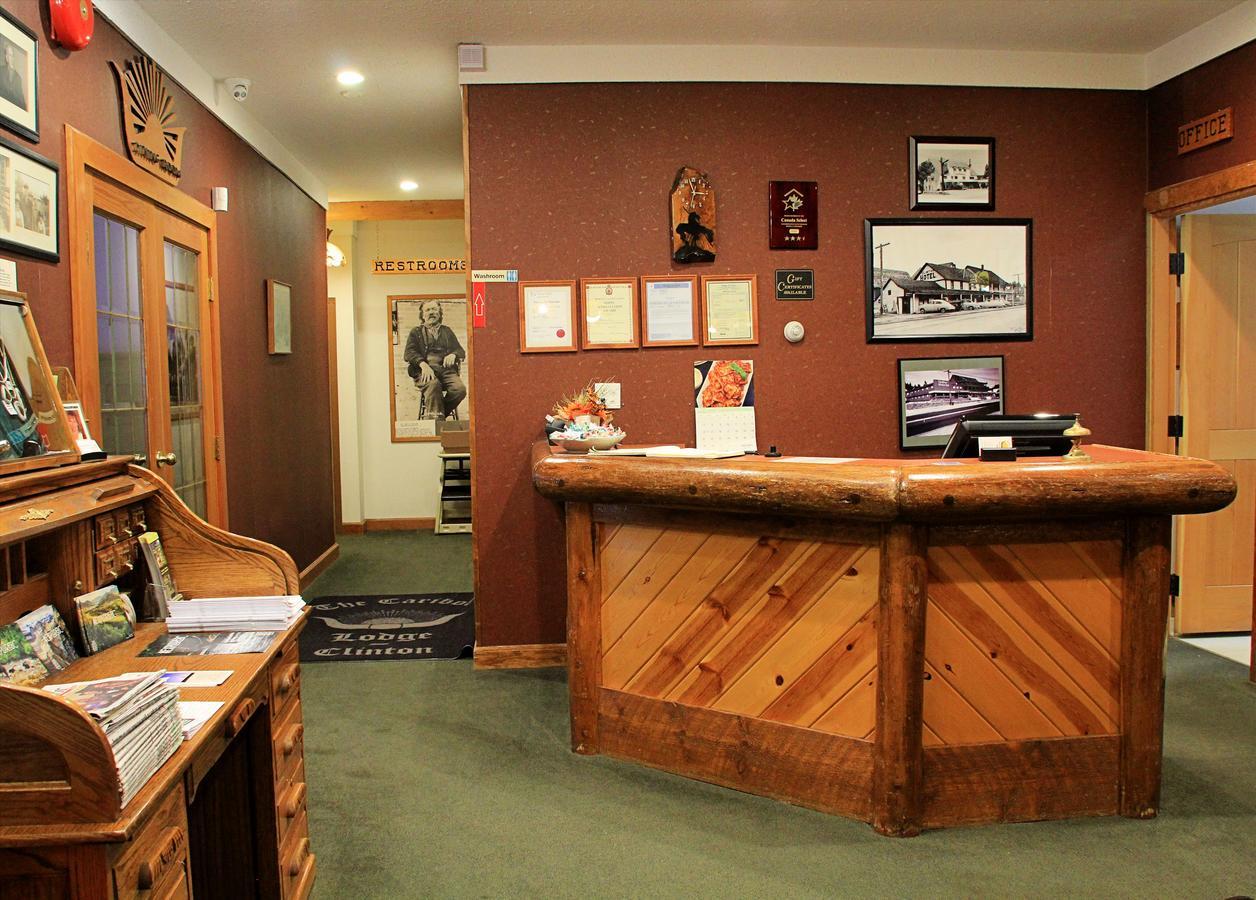 Cariboo Lodge Clinton Ngoại thất bức ảnh