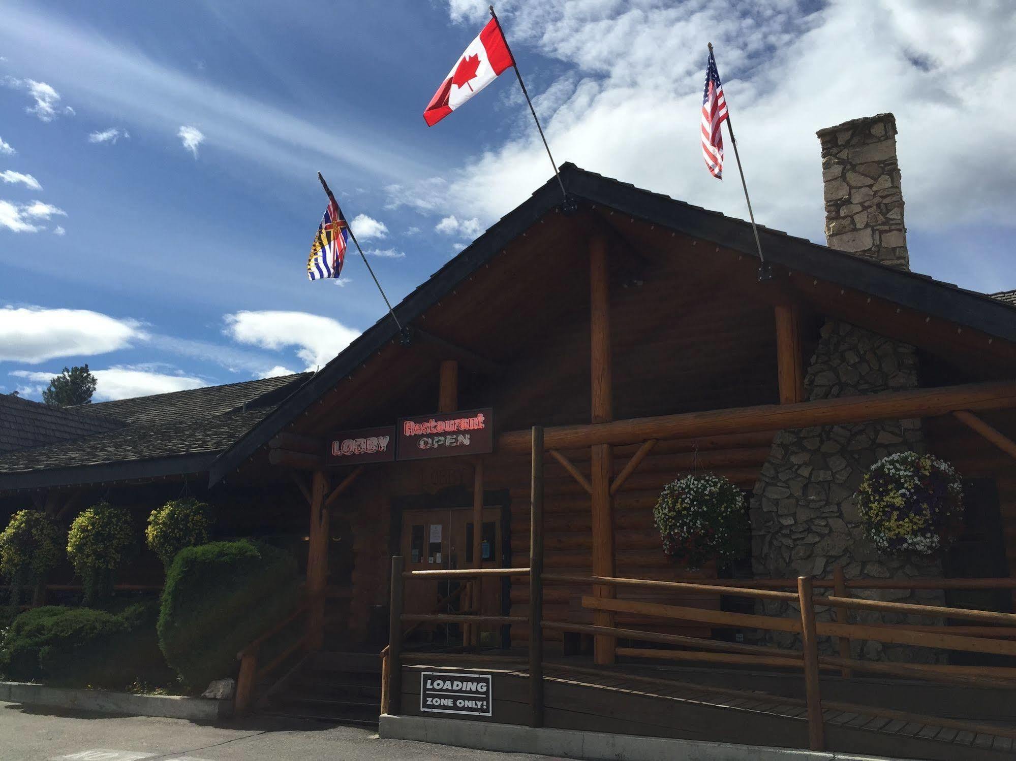 Cariboo Lodge Clinton Ngoại thất bức ảnh